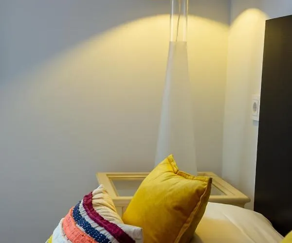 Aresti Old Town By Living Бильбао