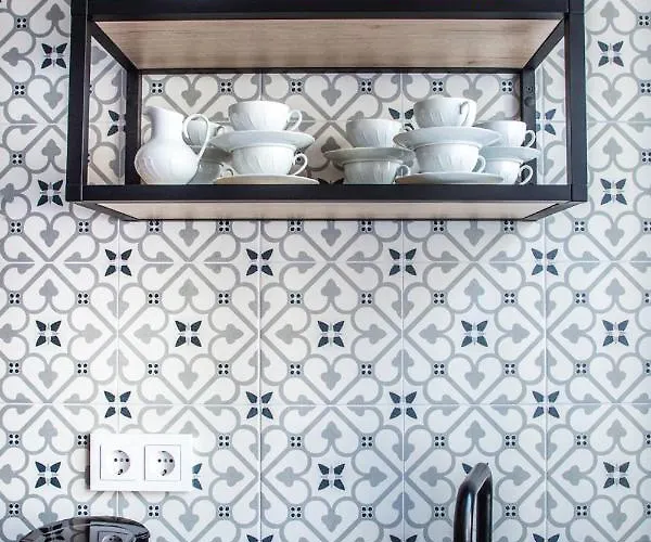 Aresti Old Town By Living Апартаменты *