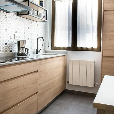 Aresti Old Town By Living Bilbao