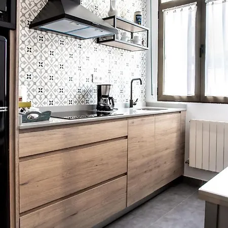 Aresti Old Town By Living Apartmán