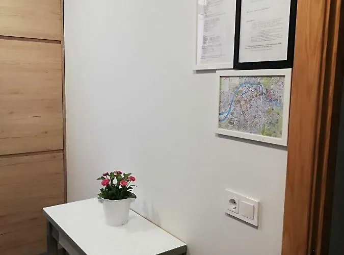 Aresti Old Town By Living * Більбао